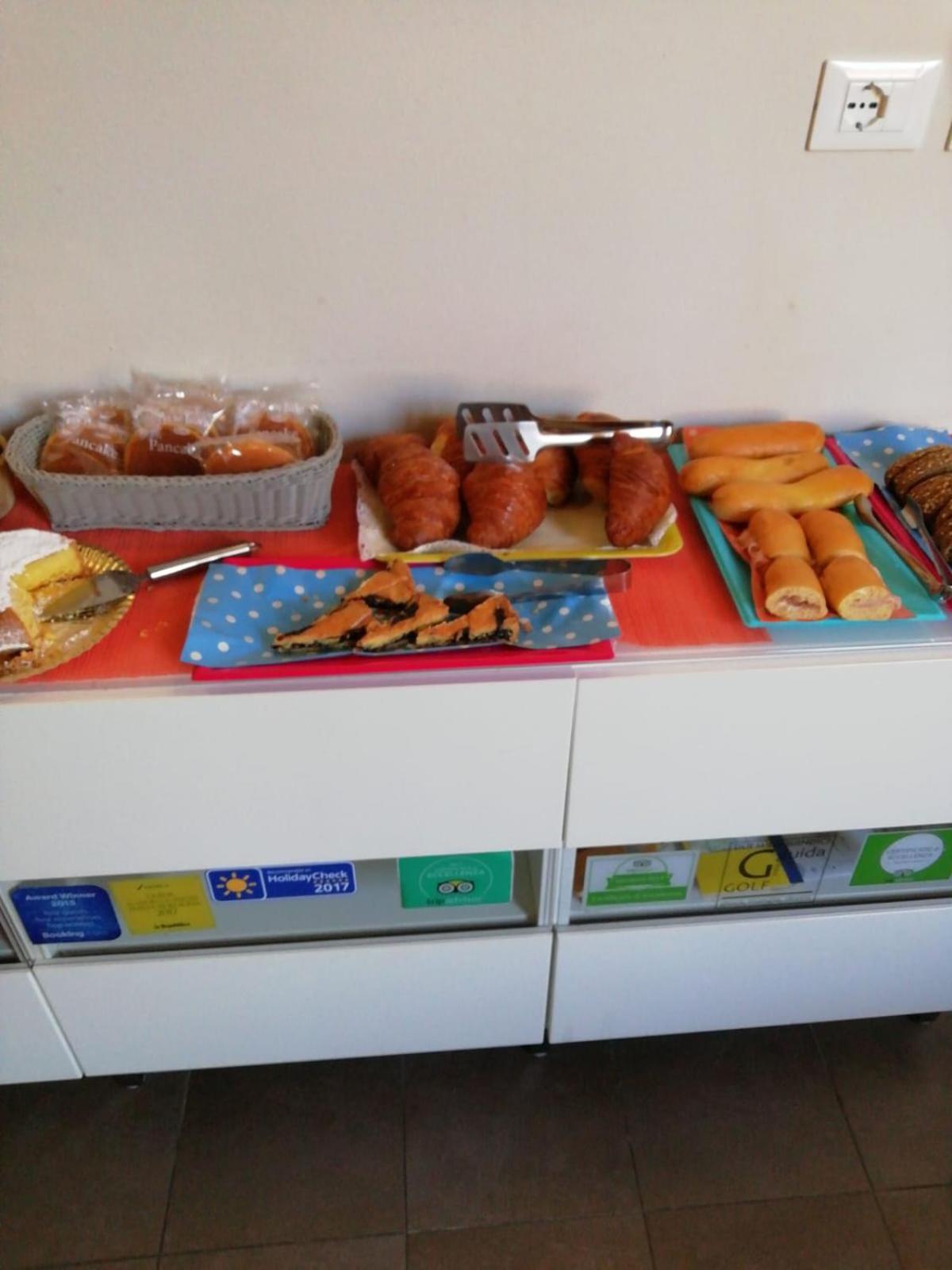 Honey Rooms Ferrara Ngoại thất bức ảnh