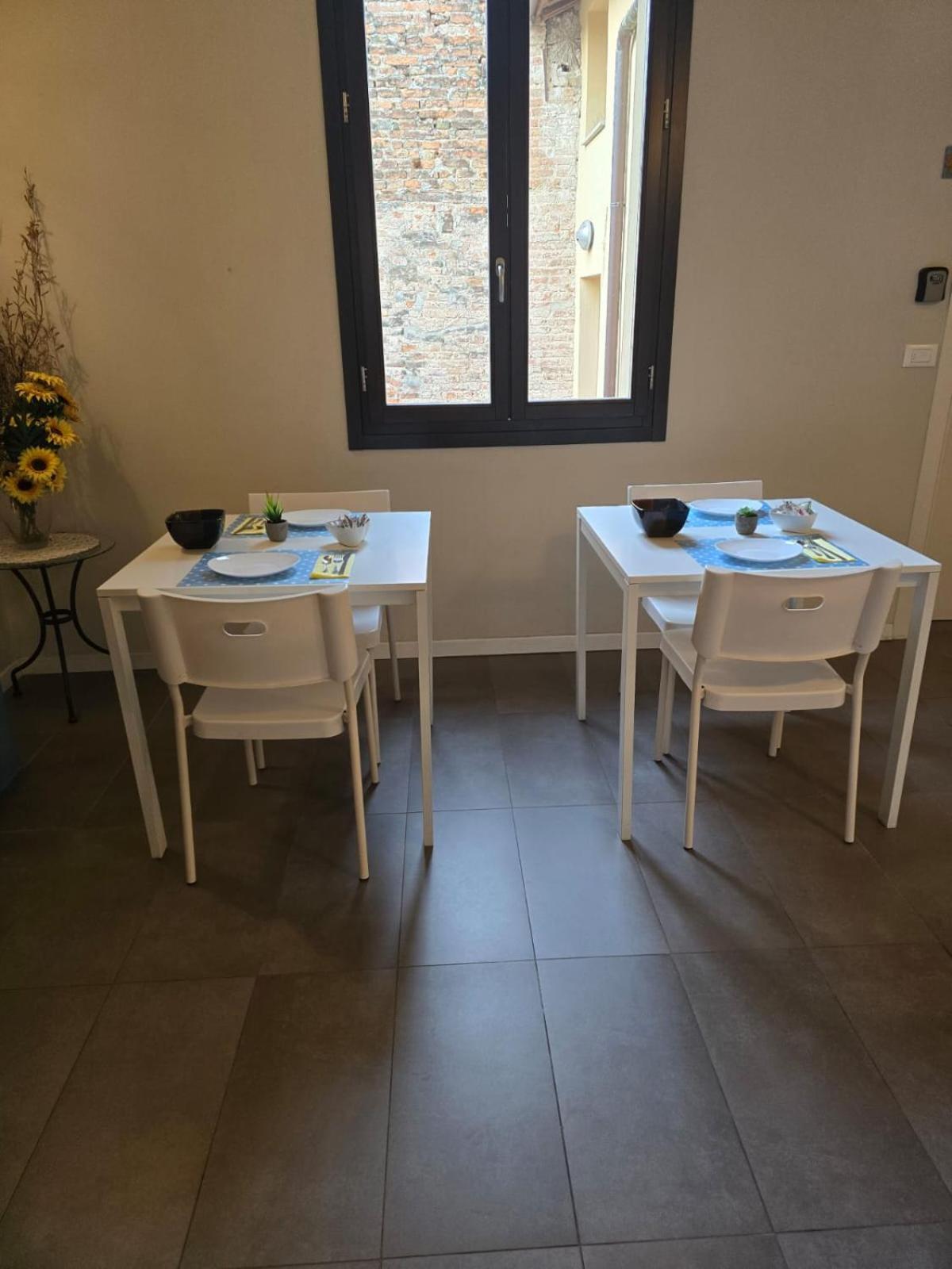 Honey Rooms Ferrara Ngoại thất bức ảnh