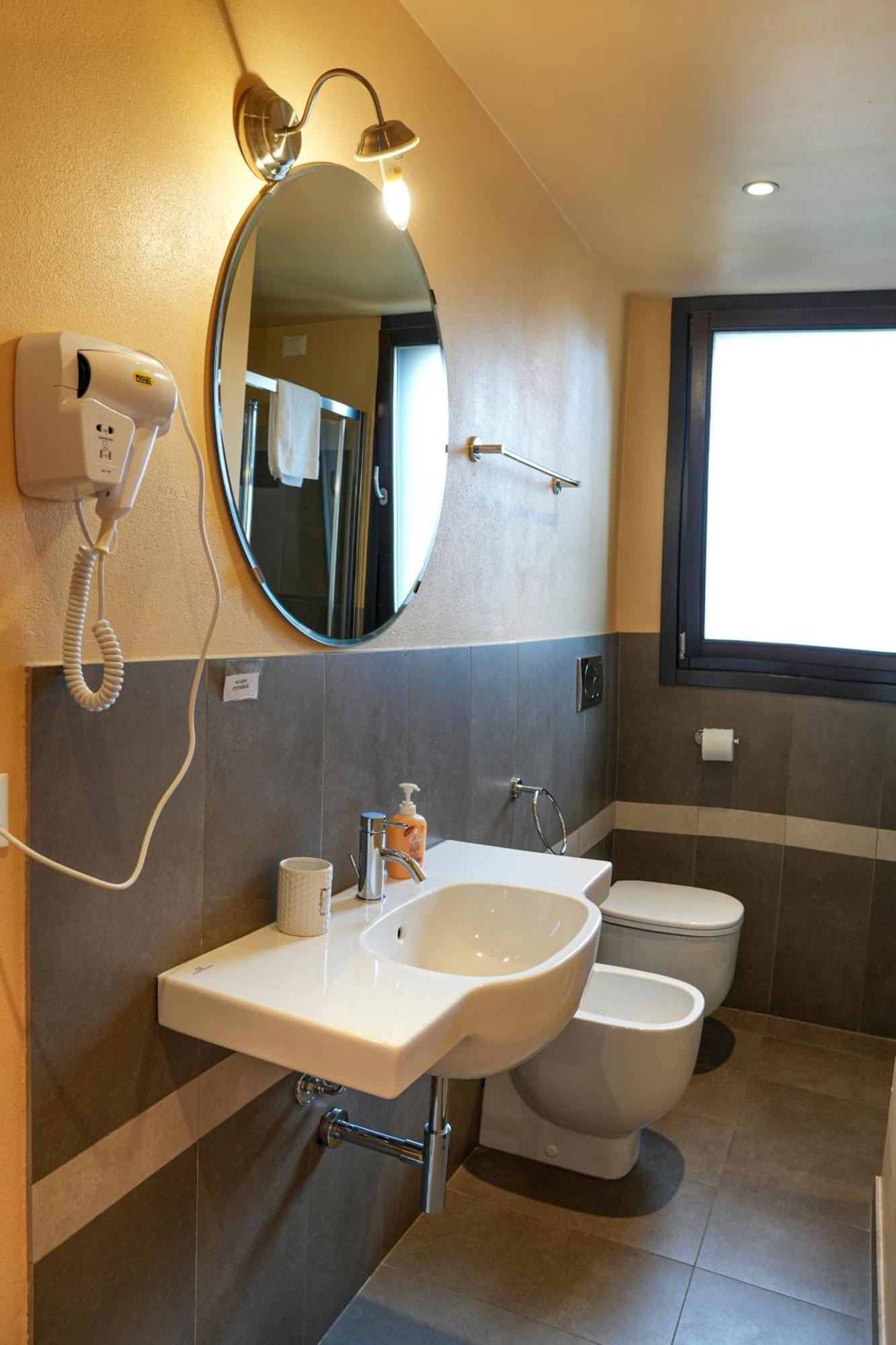 Honey Rooms Ferrara Ngoại thất bức ảnh