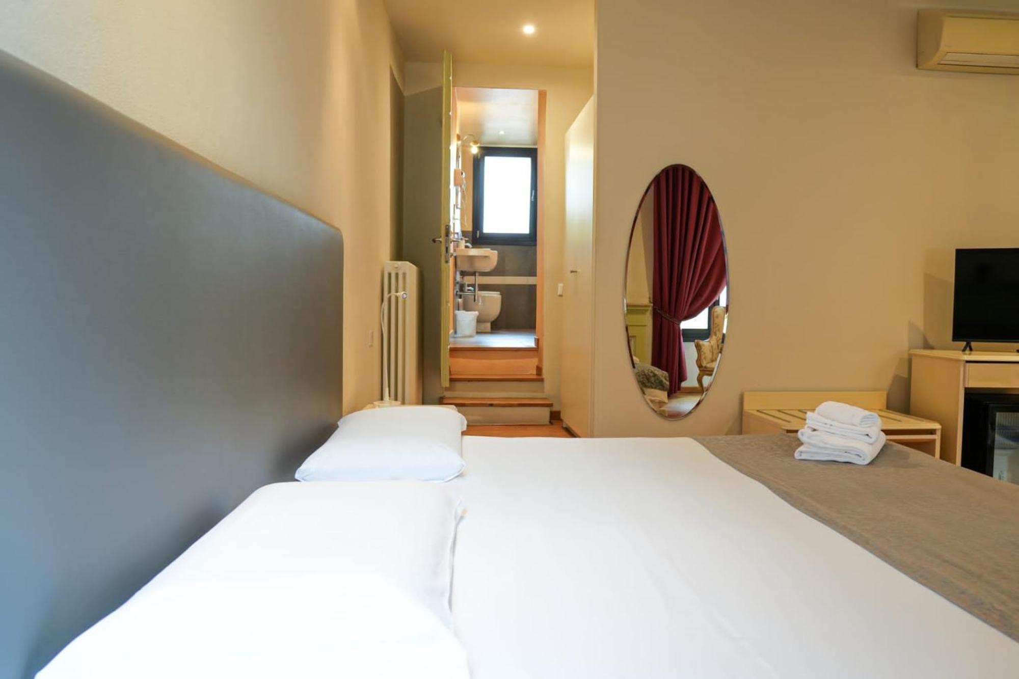 Honey Rooms Ferrara Ngoại thất bức ảnh