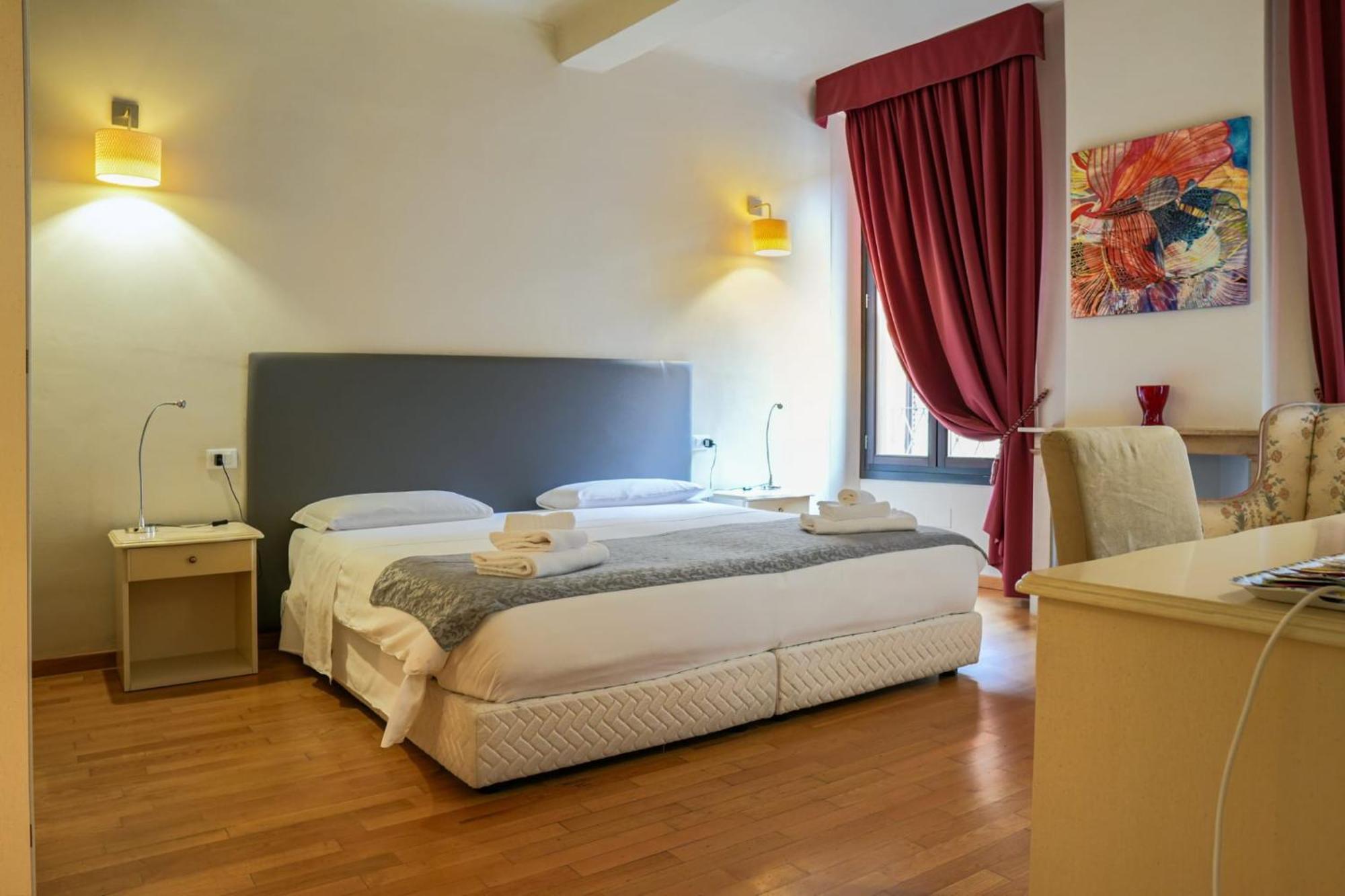 Honey Rooms Ferrara Ngoại thất bức ảnh